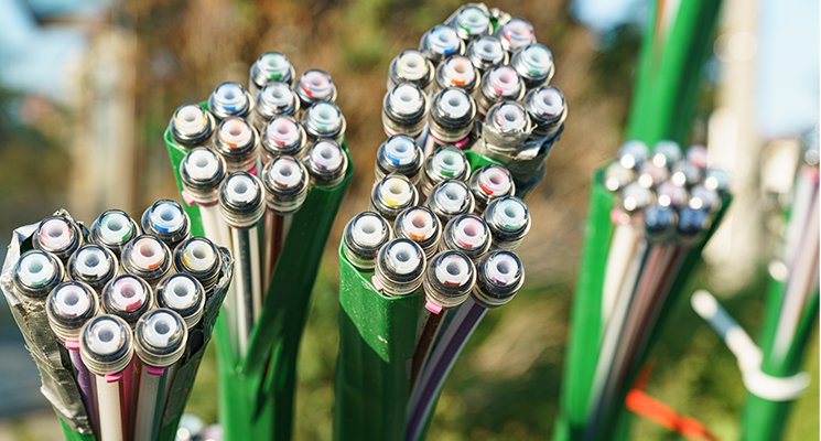 Fibre optique : une aide jusqu'à 1200 € pour raccorder votre logement Fibre optique : une aide jusqu'à 1200 € pour raccorder votre logement