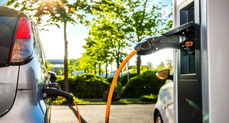 Voiture électrique - Le courant passe bien ! Voiture électrique - Le courant passe bien !