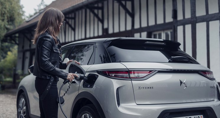 Faites le plein de location : limitez votre budget automobile !