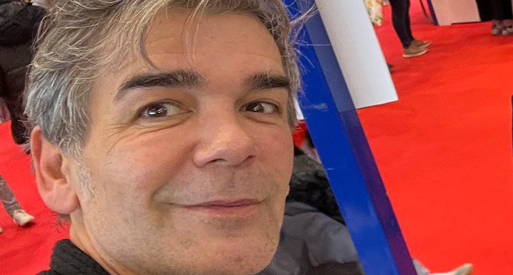 Découvrez le jeu des sept familles avec Xavier de MOULINS Découvrez le jeu des sept familles avec Xavier de MOULINS