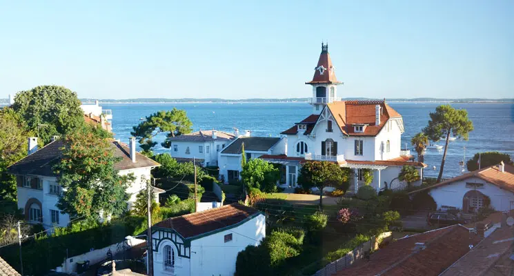 Arcachon et son bassin : un trésor immobilier en Gironde episode artwork