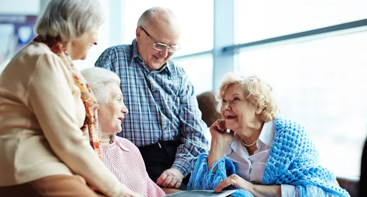 Résidence seniors : un logement idéal adapté à l'âge episode artwork
