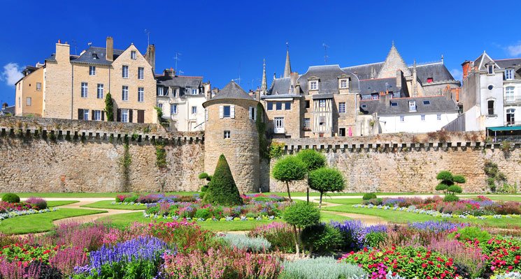 Vannes : cité médiévale au grain de folie Vannes : cité médiévale au grain de folie
