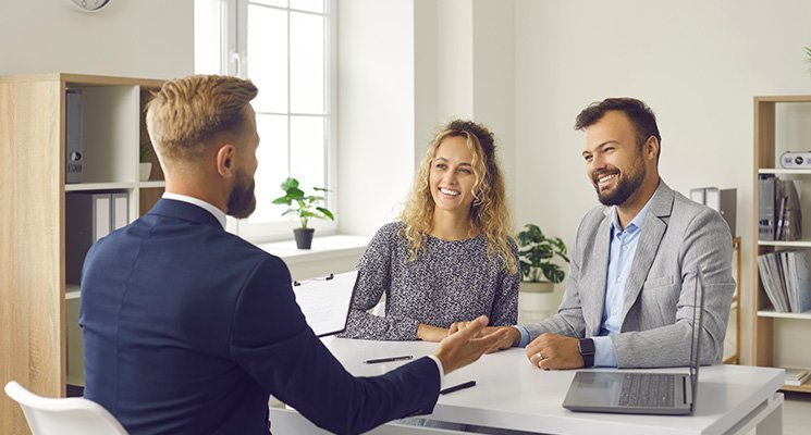 Qu'est-ce qu'un courtier en crédit ? Qu'est-ce qu'un courtier en crédit ?