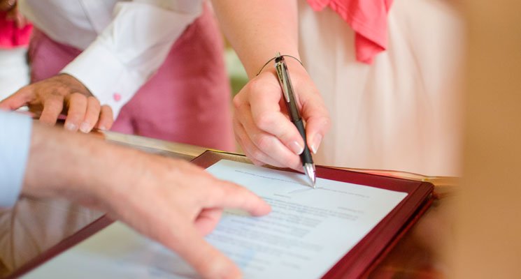 Le PACS une alternative au mariage ? Le PACS une alternative au mariage ?