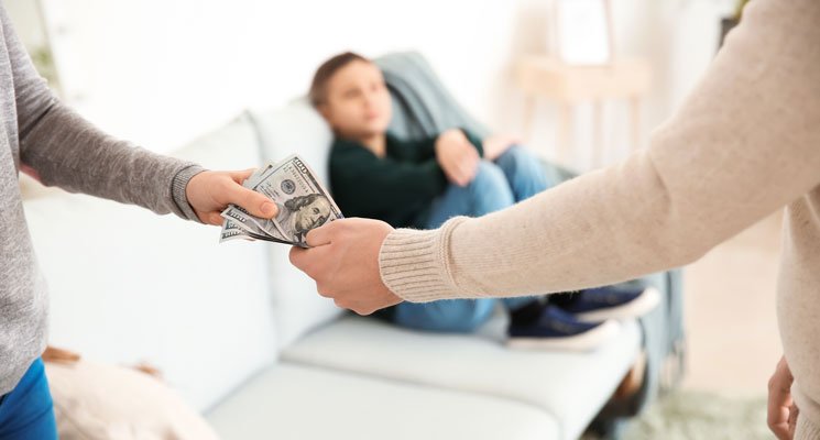 Pension alimentaire : entre devoir familial et règles de droit Pension alimentaire : entre devoir familial et règles de droit
