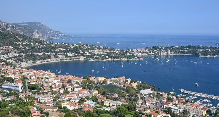 Acheter un bien immobilier en bord de mer : les 7 points clés à vérifier Acheter un bien immobilier en bord de mer : les 7 points clés à vérifier