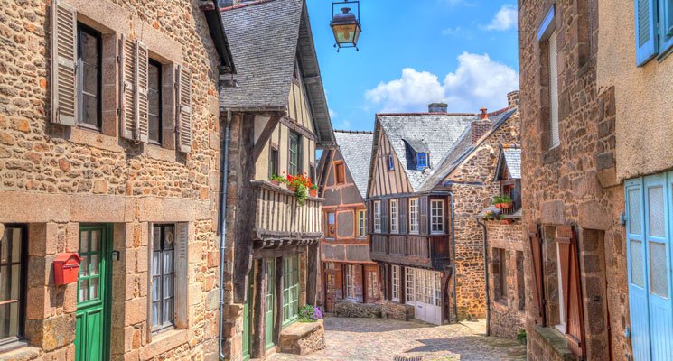 Dinan : une destination d'exception au cœur de la Bretagne Dinan : une destination d'exception au cœur de la Bretagne