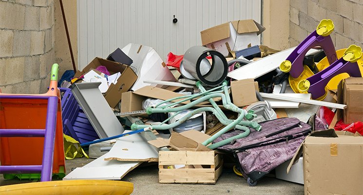 Débarrasser une maison après un décès&nbsp;: comment s'organiser sereinement&nbsp;?