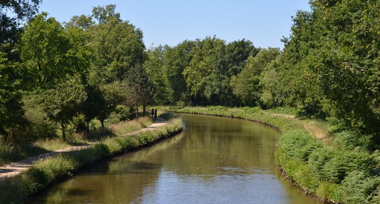 Vivre à Val d'Anast, en Bretagne : un cadre de vie exceptionnel