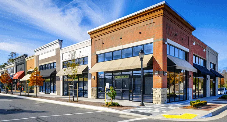 Les frais de notaire pour un local commercial : ce qu'il faut savoir avant d'investir