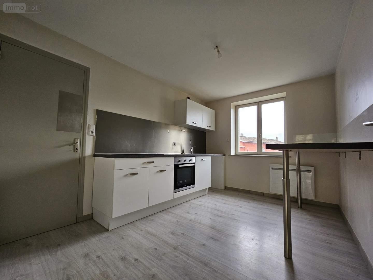 Location appartement Crottet 01620 Ain 81 m2 4 pièces 725 euros