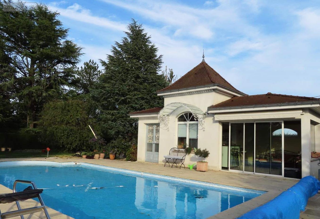 Maison à vendre Bourg-en-Bresse 01000 Ain - 6 pièces 173 m2 à 490000 euros