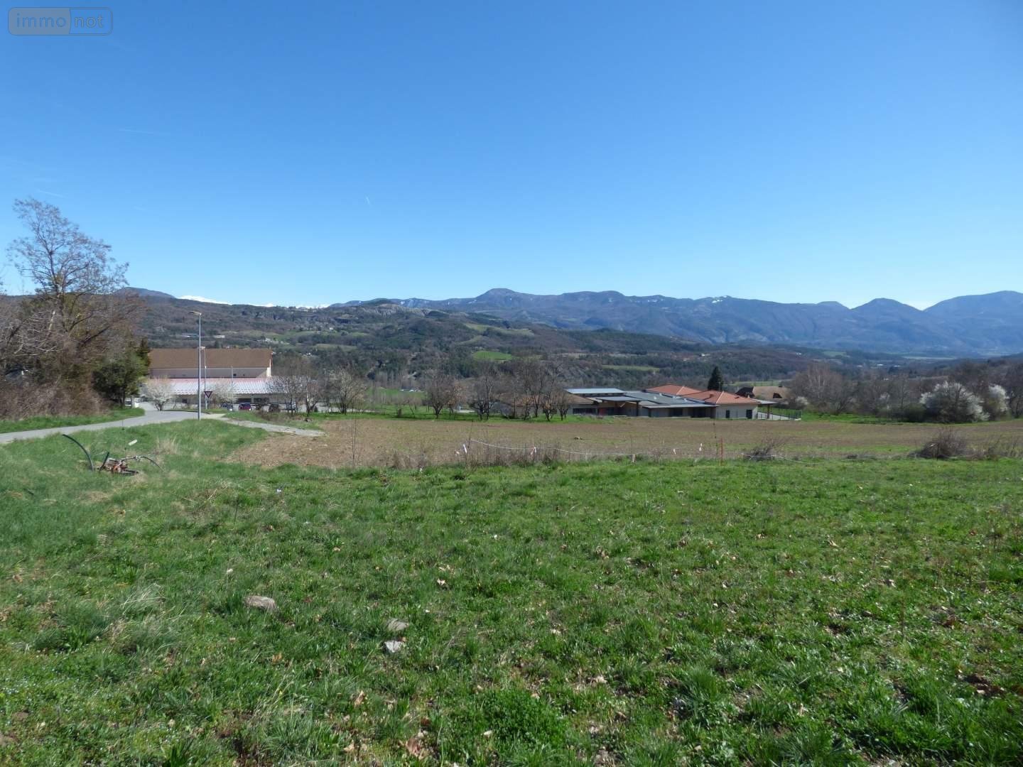 Terrain a batir a vendre Neffes 05000 Hautes-Alpes 444 m2  95000 euros