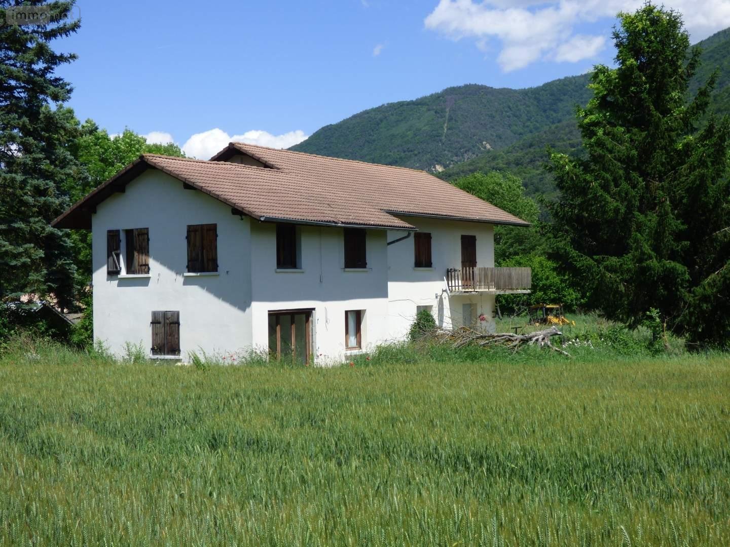 Maison a vendre Saint-Étienne-le-Laus 05130 Hautes-Alpes 270 m2 12 pièces 280000 euros
