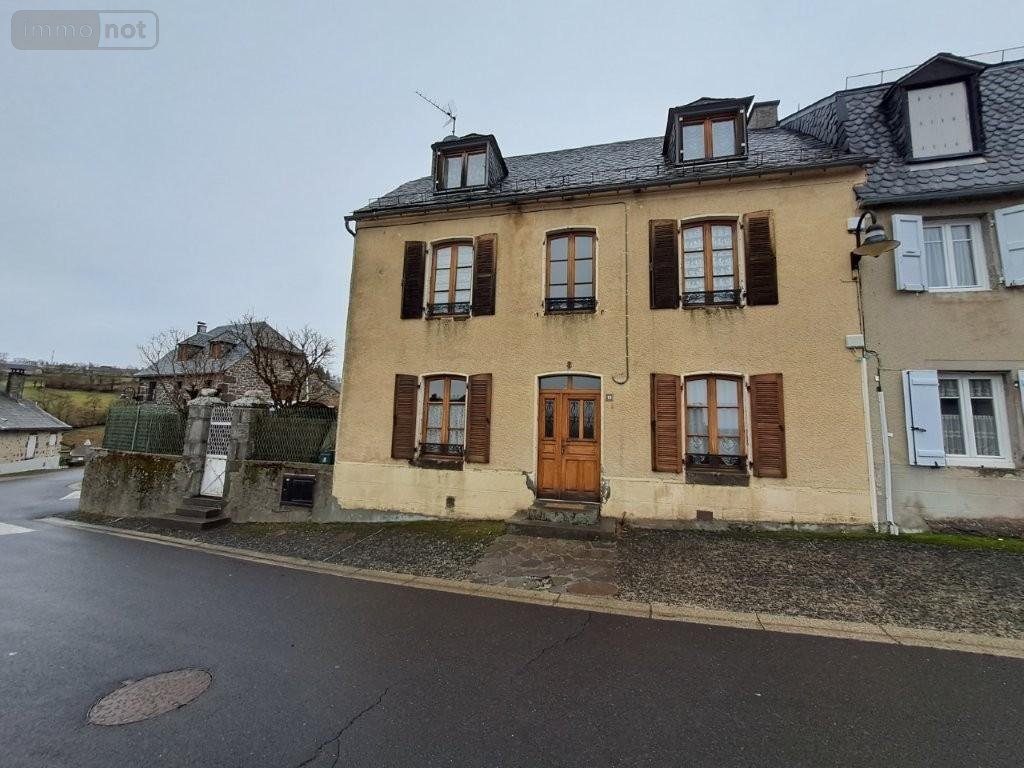 Maison a vendre Pierrefort 15230 Cantal 115 m2 6 pièces 129900 euros