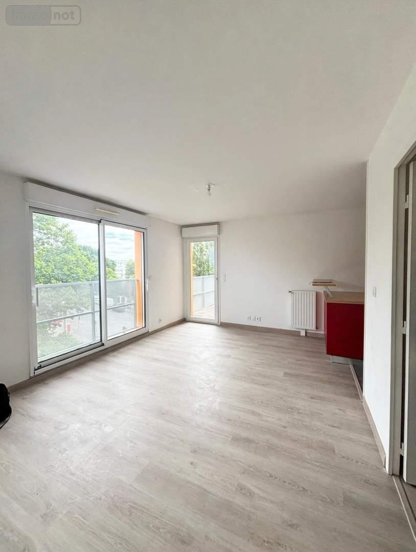 Location appartement Rennes 35000 Ille-et-Vilaine 45 m2 2 pièces 646 euros