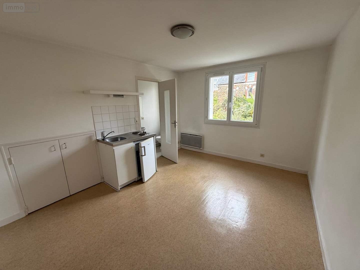 Location appartement Rennes 35000 Ille-et-Vilaine 17 m2 1 pièce 442 euros