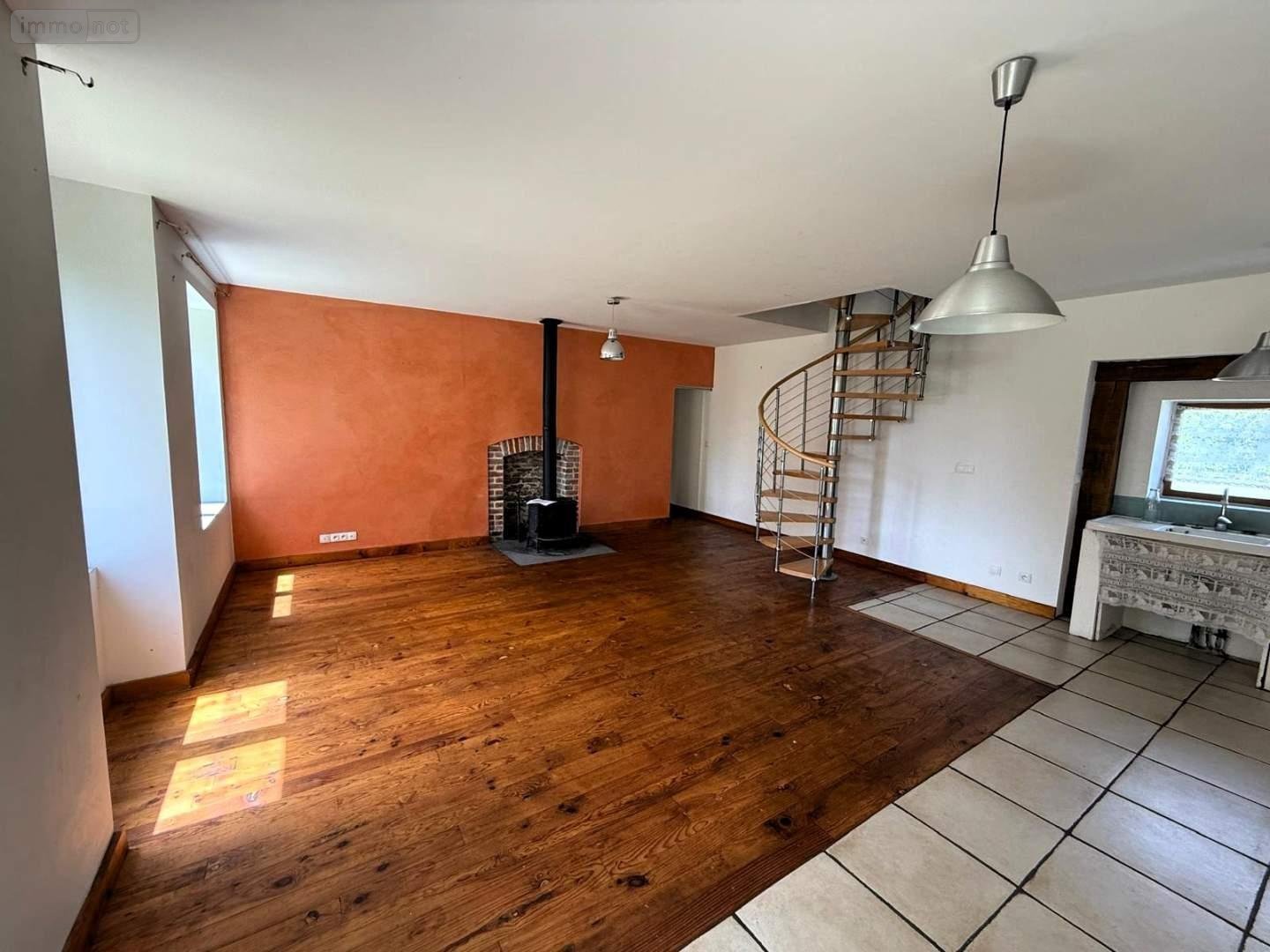 Location maison Acigné 35690 Ille-et-Vilaine 102 m2 5 pièces 750 euros