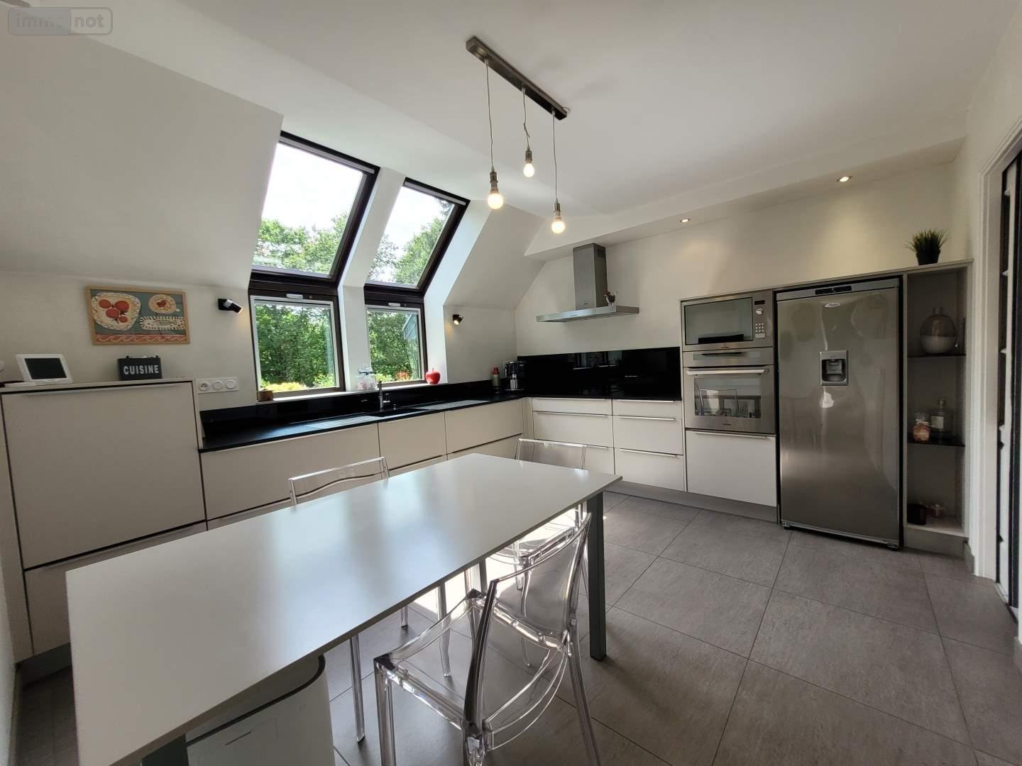 Maison a vendre Saint-Aubin-des-Landes 35500 Ille-et-Vilaine 145 m2 6 pièces 316550 euros