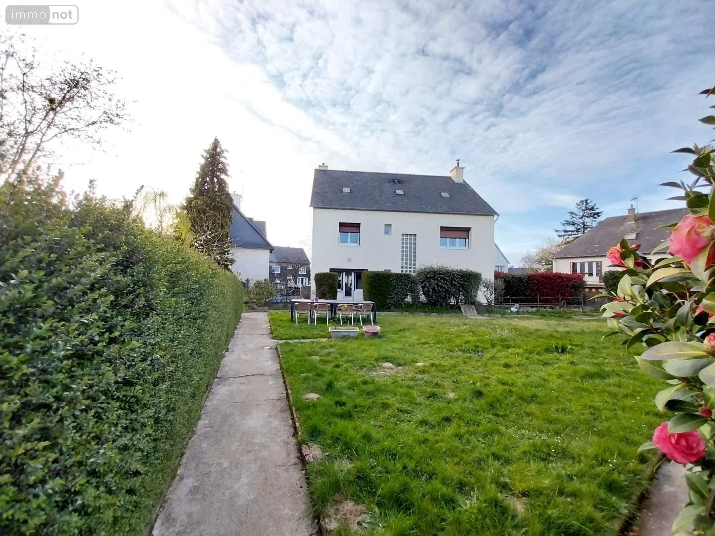 Maison a vendre L'Hermitage 35590 Ille-et-Vilaine 129 m2 7 pièces 338000 euros