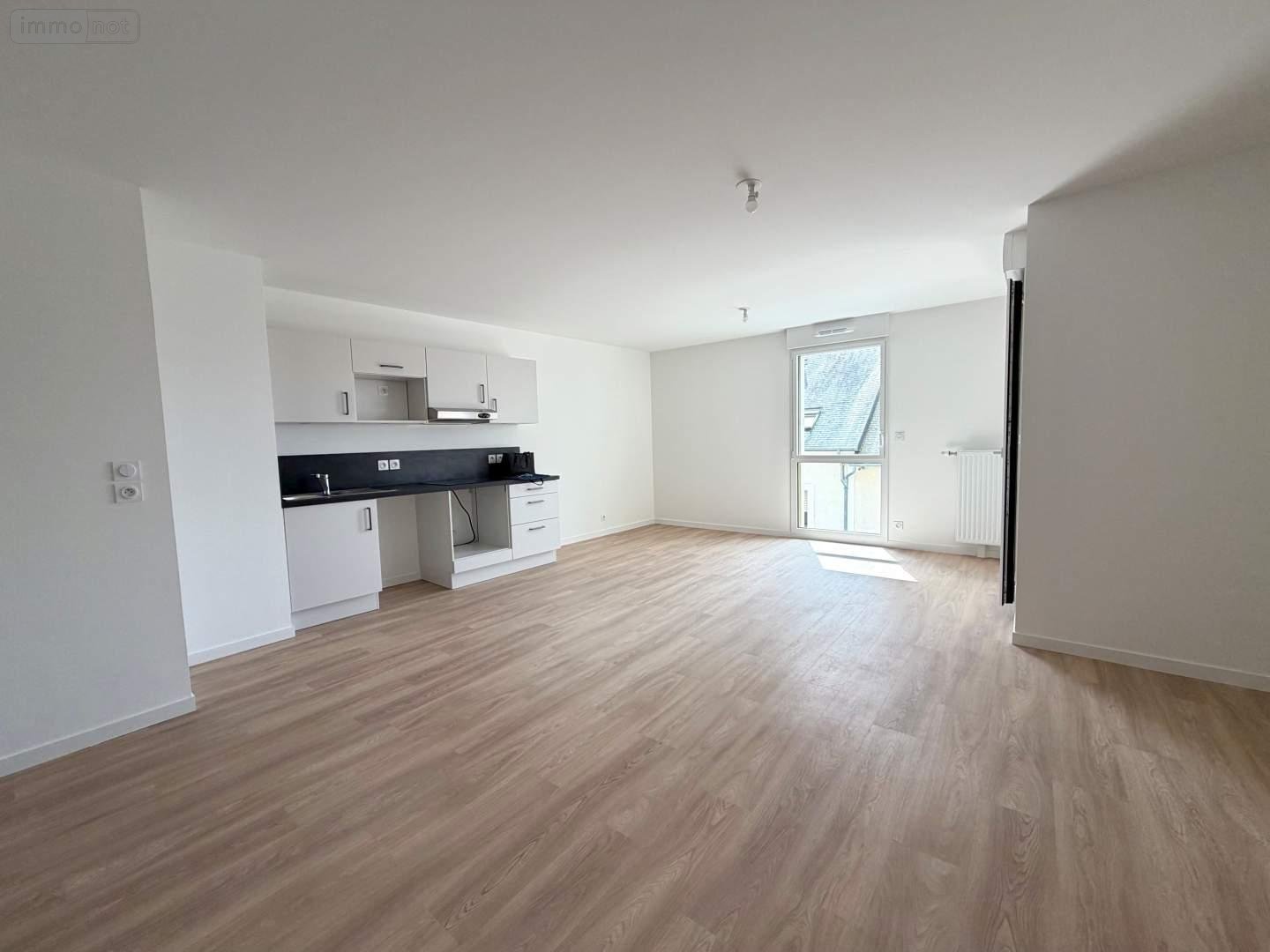 Location appartement Saint-Gilles 35590 Ille-et-Vilaine 66 m2 3 pièces 700 euros
