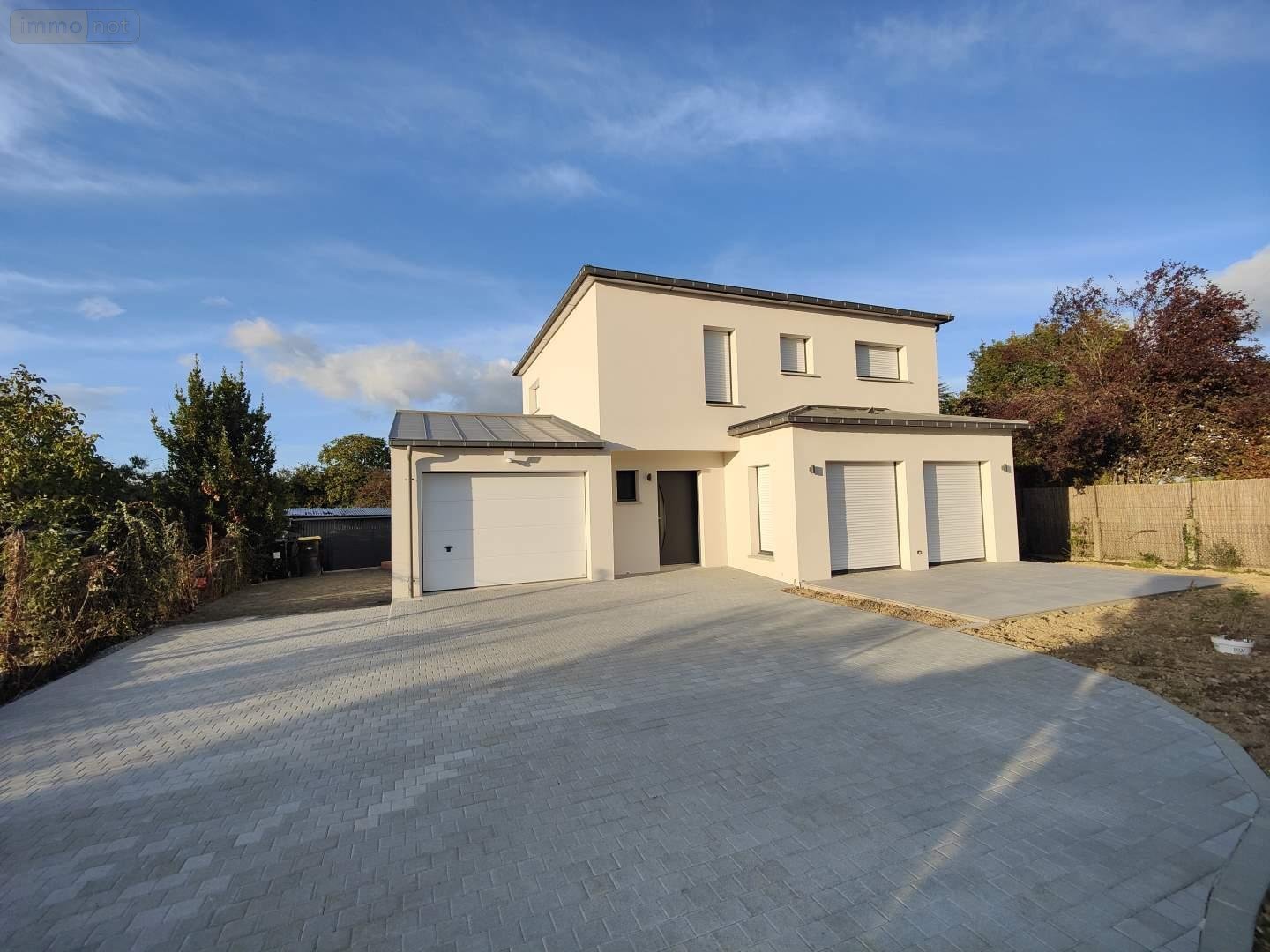 Location maison Cesson-Sévigné 35510 Ille-et-Vilaine 129 m2 6 pièces 1800 euros