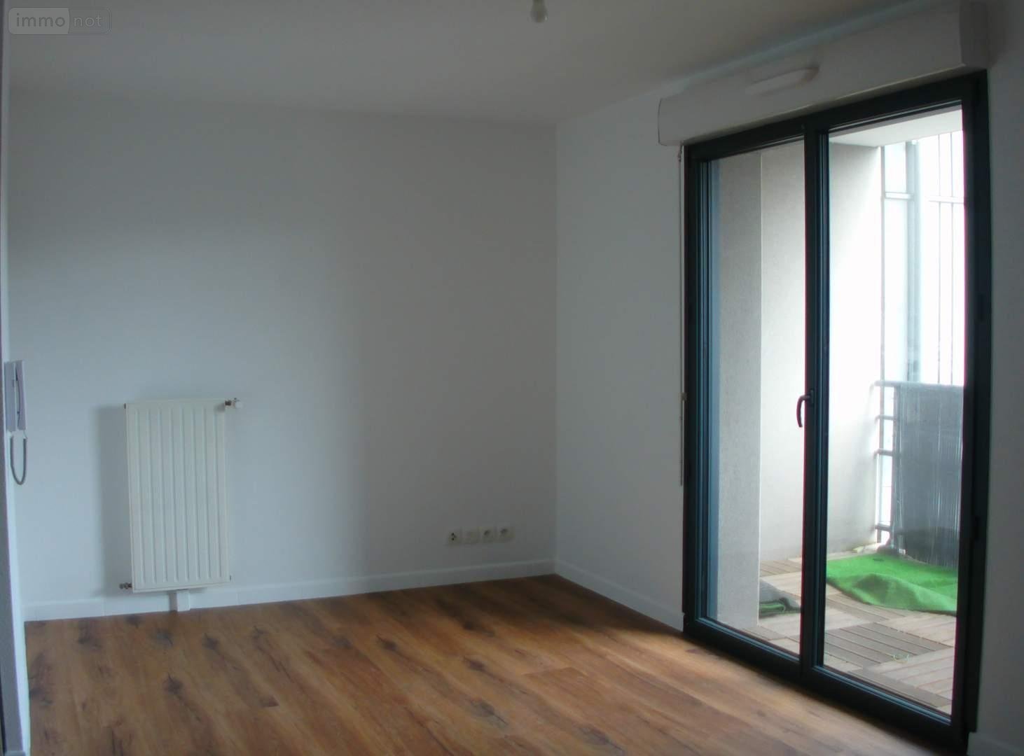 Location appartement Saint-Malo 35400 Ille-et-Vilaine 51 m2 2 pièces 700 euros