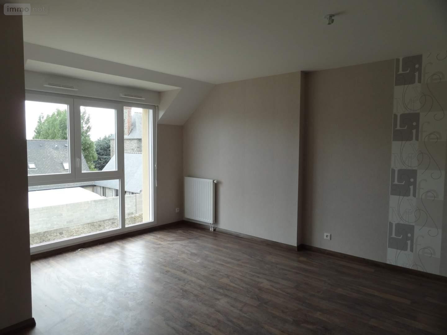 Location appartement 35 Ille-et-Vilaine 62 m2 3 pièces 610 euros