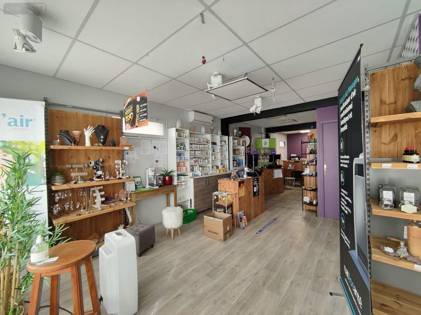 Fonds et murs commerciaux a vendre Retiers 35240 Ille-et-Vilaine 71 m2  100880 euros