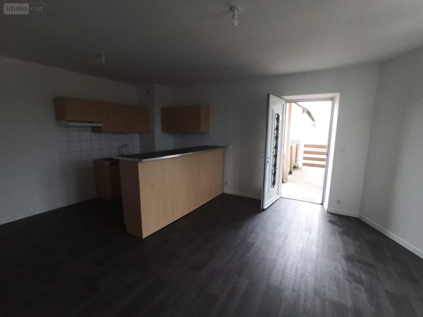Location appartement Janzé 35150 Ille-et-Vilaine 59 m2 3 pièces 530 euros