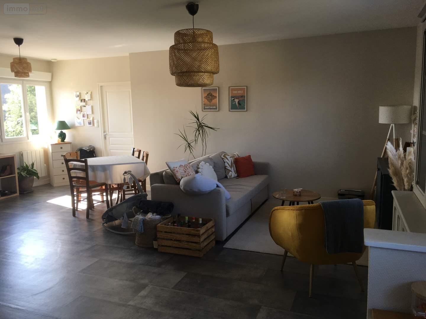 Appartement a vendre Janzé 35150 Ille-et-Vilaine 87 m2 3 pièces 157800 euros