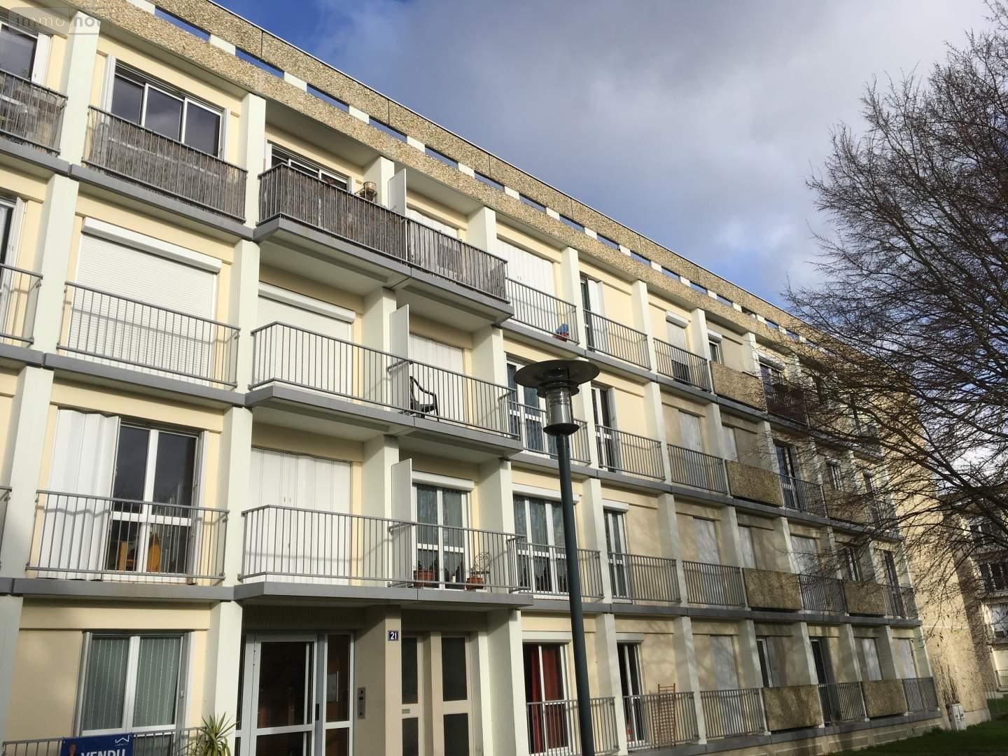 Appartement a vendre Rennes 35000 Ille-et-Vilaine 49 m2 2 pièces 111180 euros