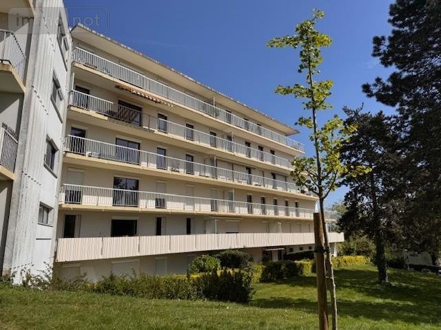 Appartement a vendre Cesson-Sévigné 35510 Ille-et-Vilaine 81 m2 4 pièces 219960 euros
