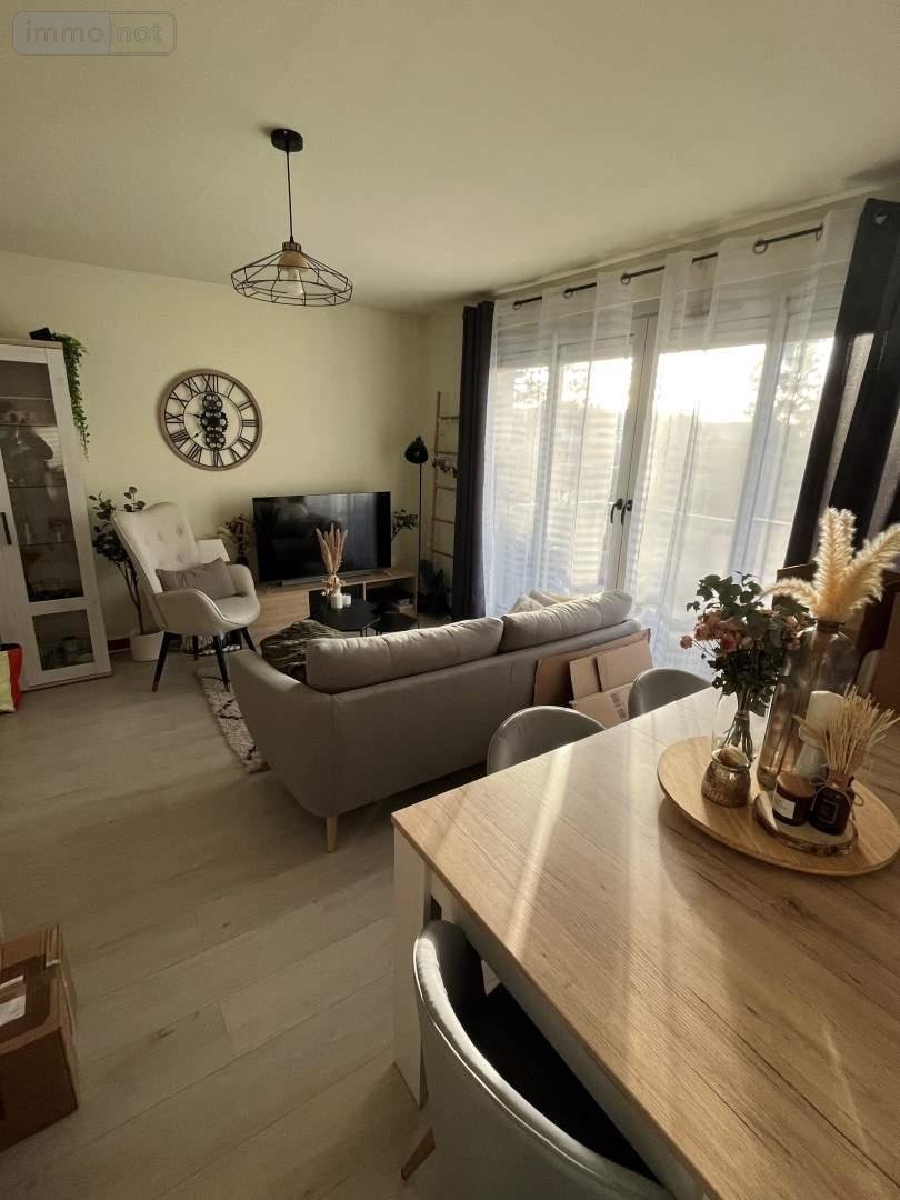 Location appartement Tours 37000 Indre-et-Loire 48 m2 2 pièces 600 euros