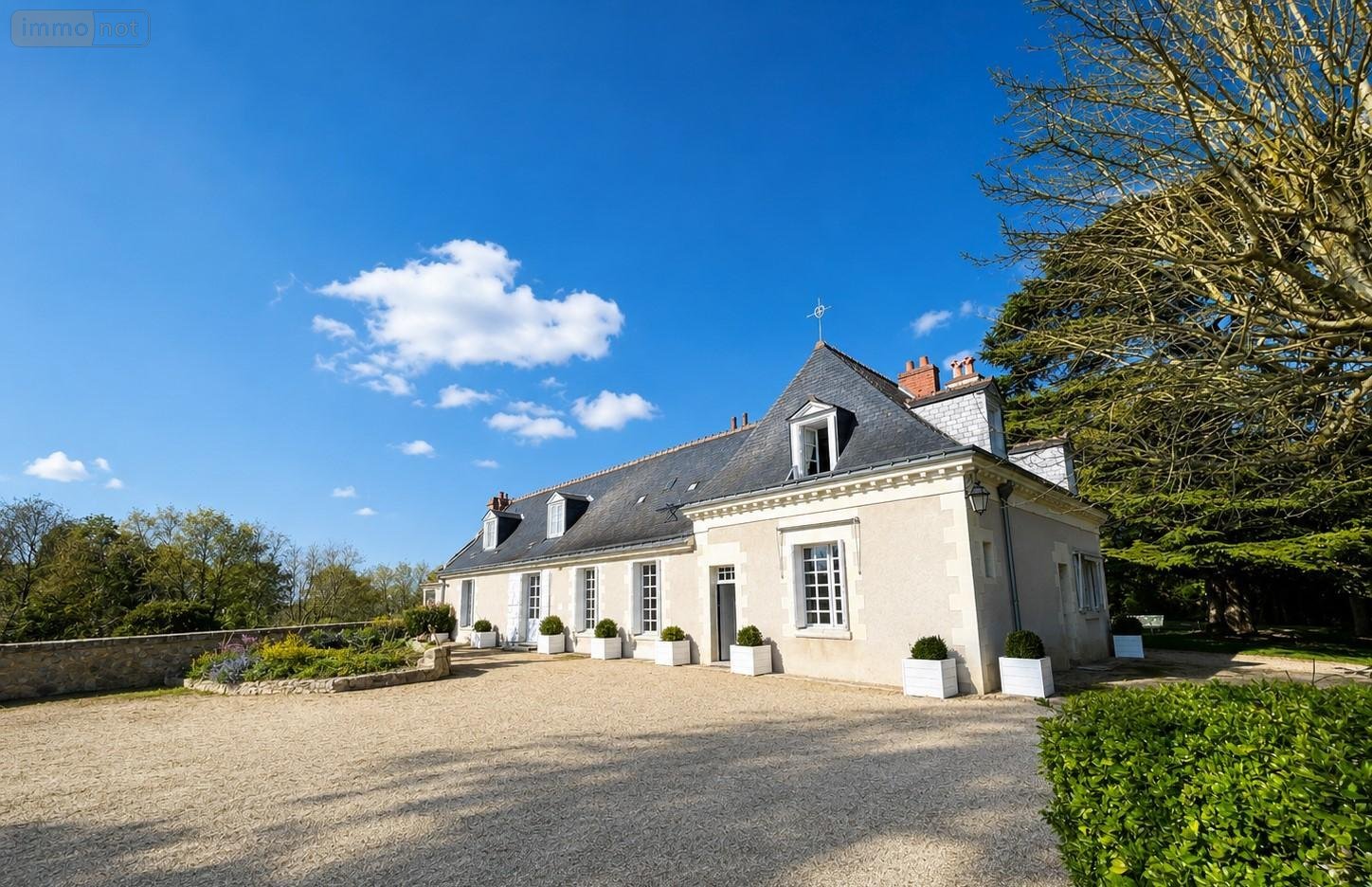 propriete a vendre Tours 37000 Indre-et-Loire 459 m2 11 pièces 1980000 euros