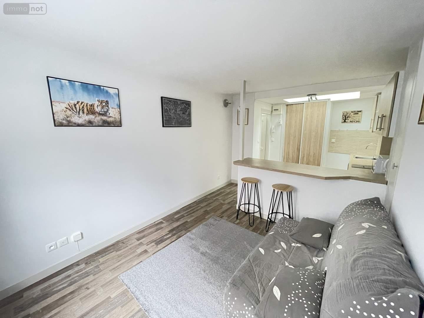 Location appartement Tours 37000 Indre-et-Loire 21 m2 1 pièce 600 euros