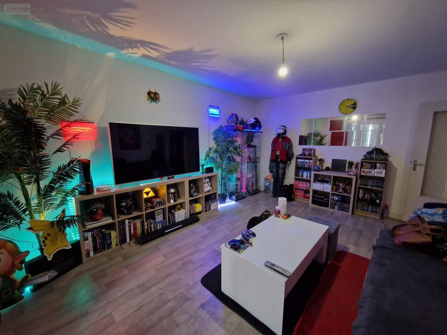 Appartement a vendre Tours 37000 Indre-et-Loire 50 m2 2 pièces 109725 euros