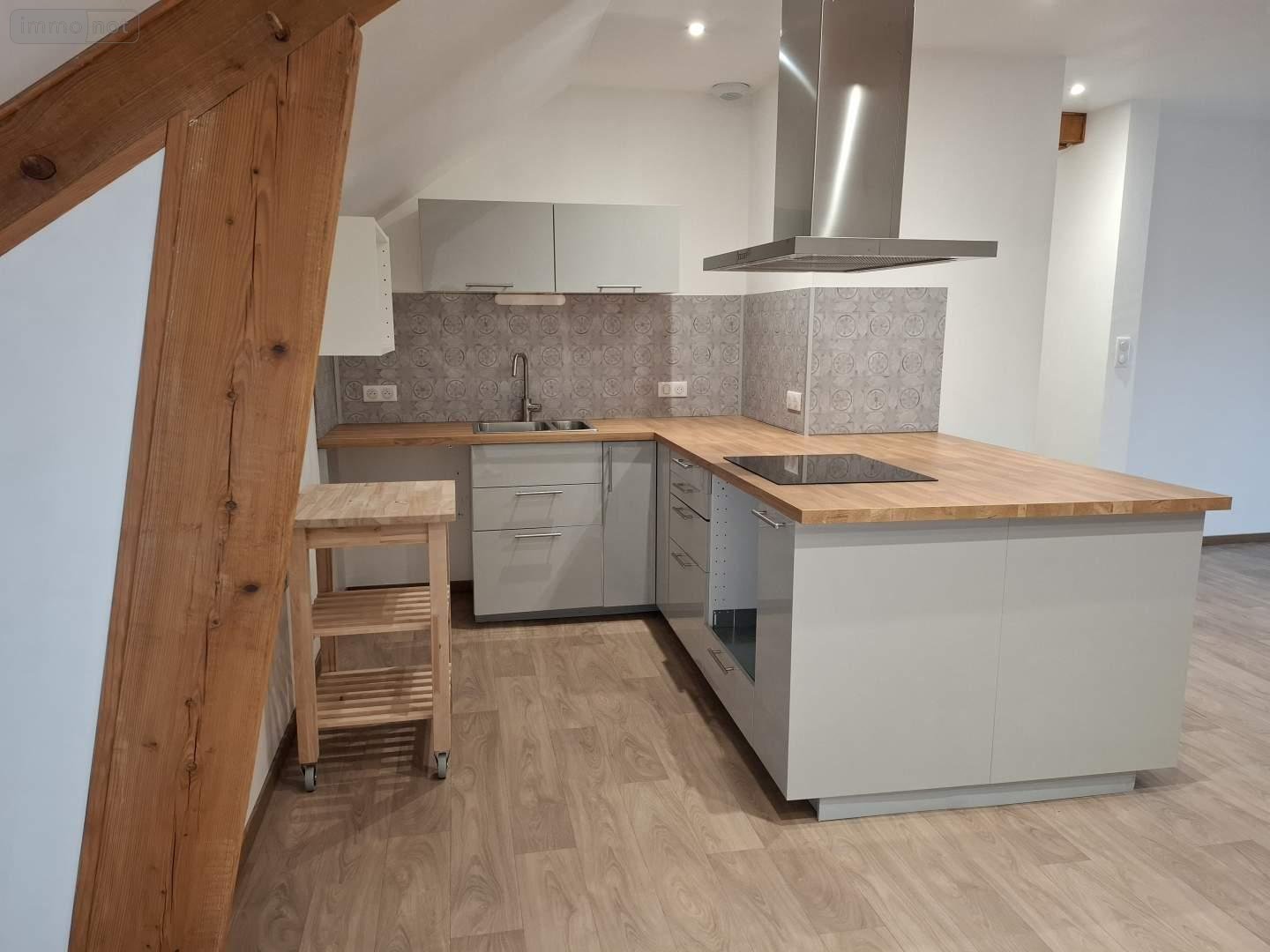 Location appartement Amboise 37400 Indre-et-Loire 66 m2 3 pièces 750 euros