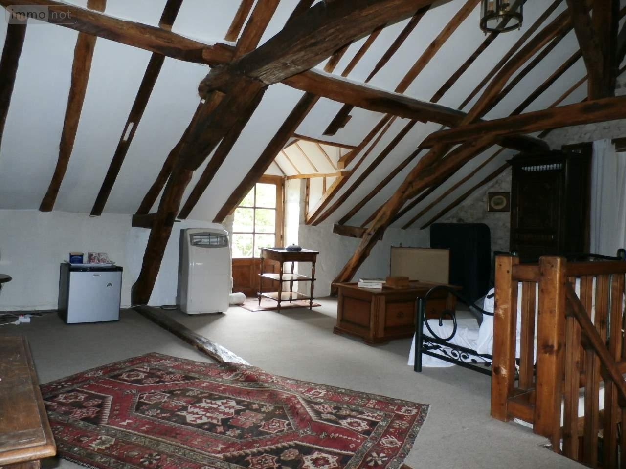 Propriete à vendre CravantlesCôteaux 37500 IndreetLoire 11 pièces