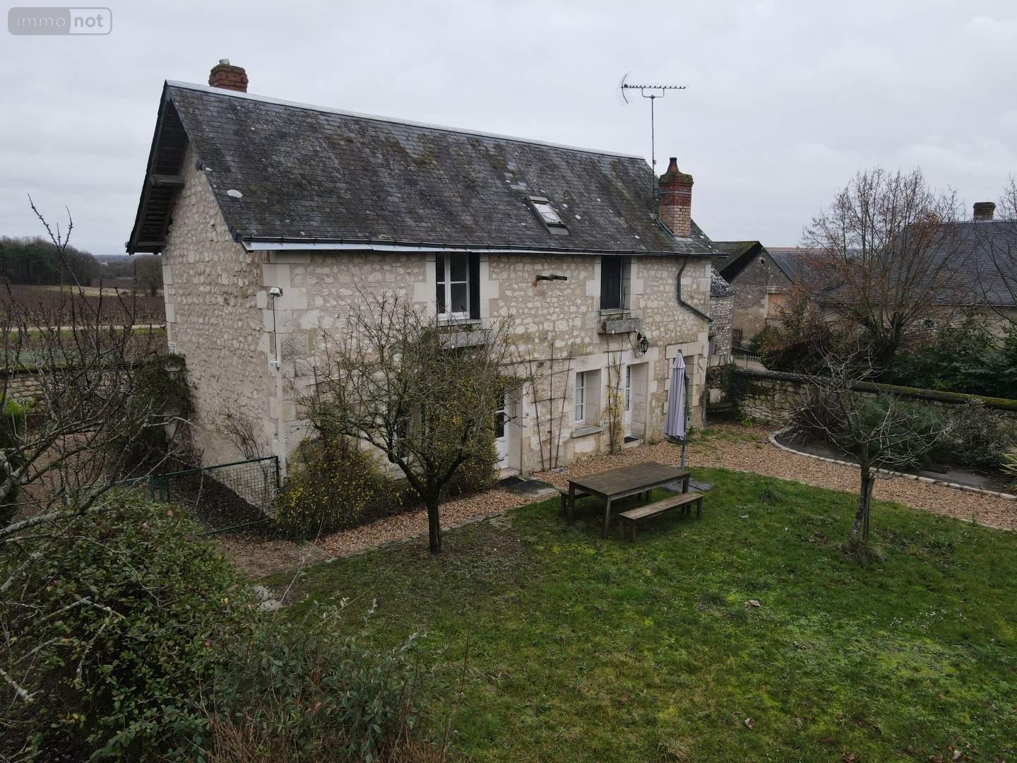 Propriete à vendre CravantlesCôteaux 37500 IndreetLoire 11 pièces