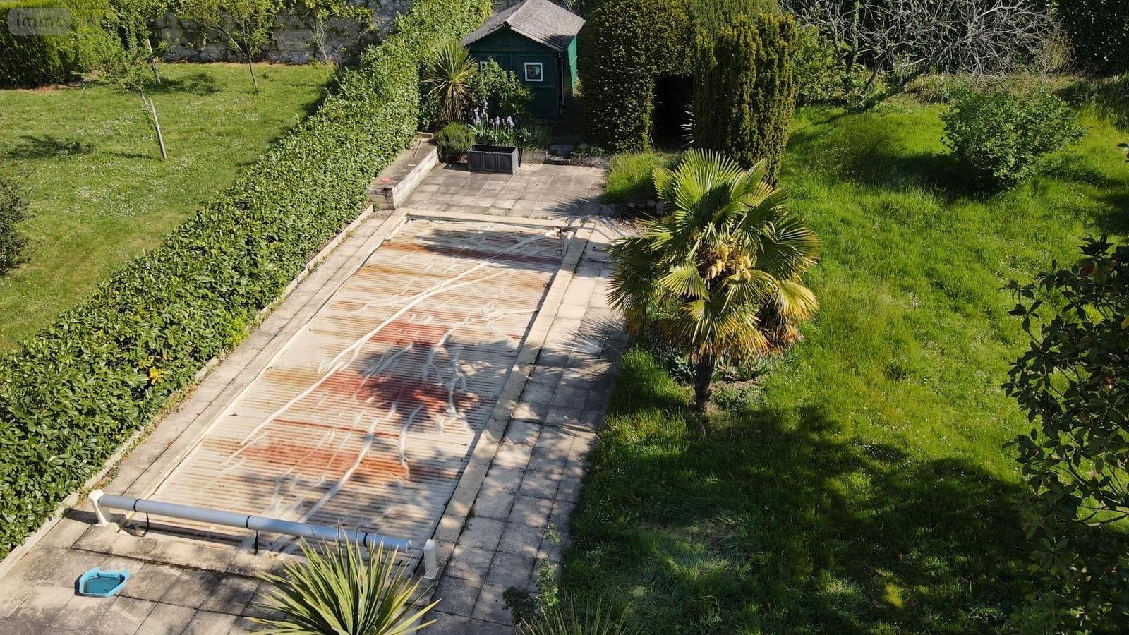 Propriete à vendre CravantlesCôteaux 37500 IndreetLoire 11 pièces