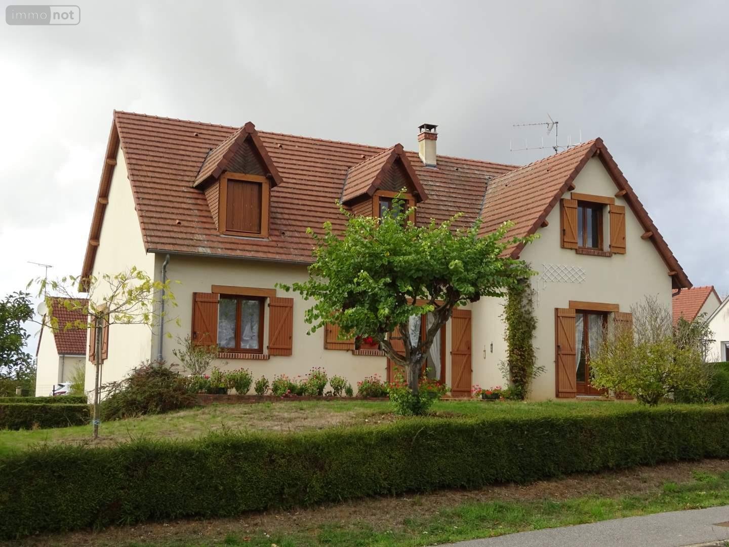 Maison à vendre La VilleauxClercs 41160 LoiretCher 3 pièces 95 m2 à 166240 euros