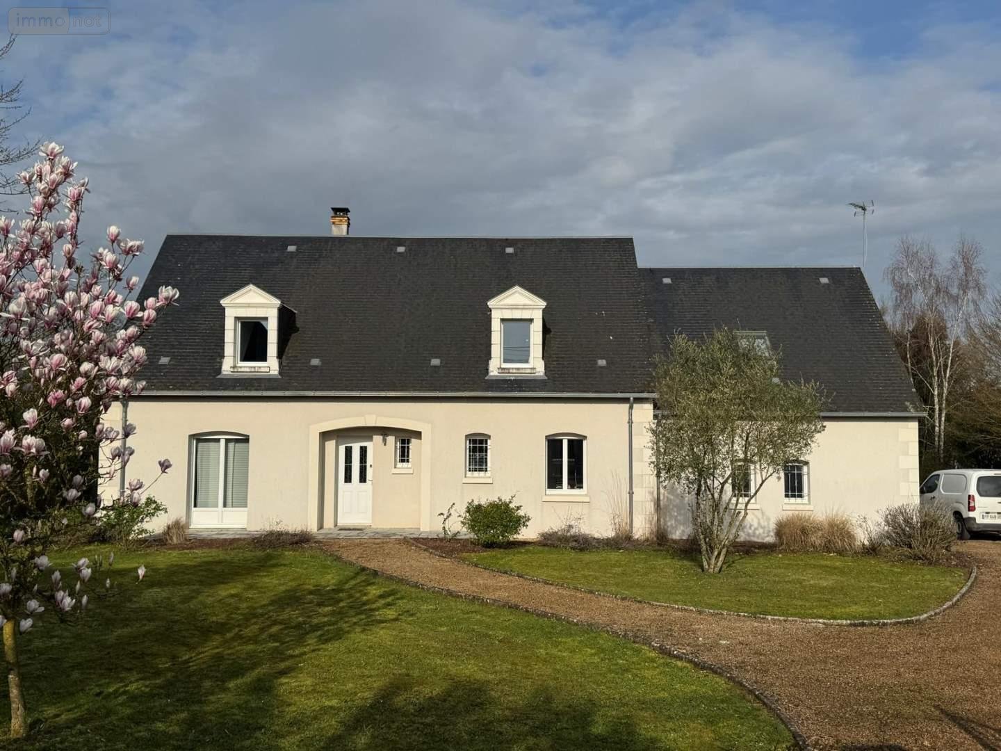 Maison a vendre Saint-Amand-Longpré 41310 Loir-et-Cher 185 m2 7 pièces 296400 euros