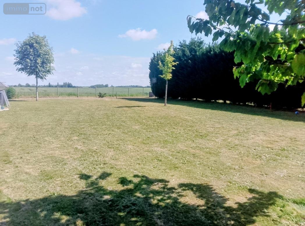 Terrain a batir a vendre Saint-Amand-Longpré 41310 Loir-et-Cher 1030 m2  54000 euros