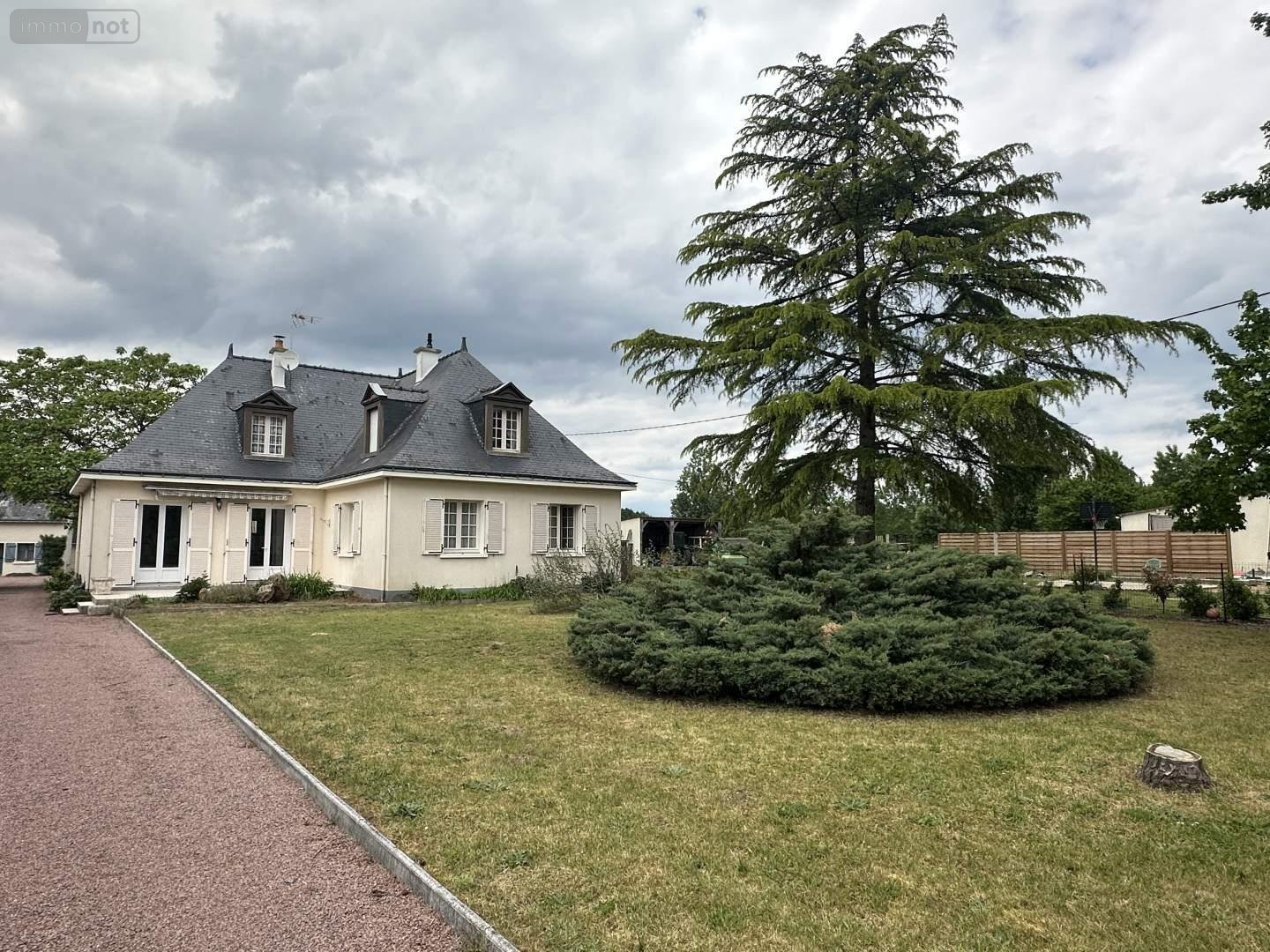 Maison a vendre Saint-Philbert-du-Peuple 49160 Maine-et-Loire 172 m2 9 pièces 210008 euros
