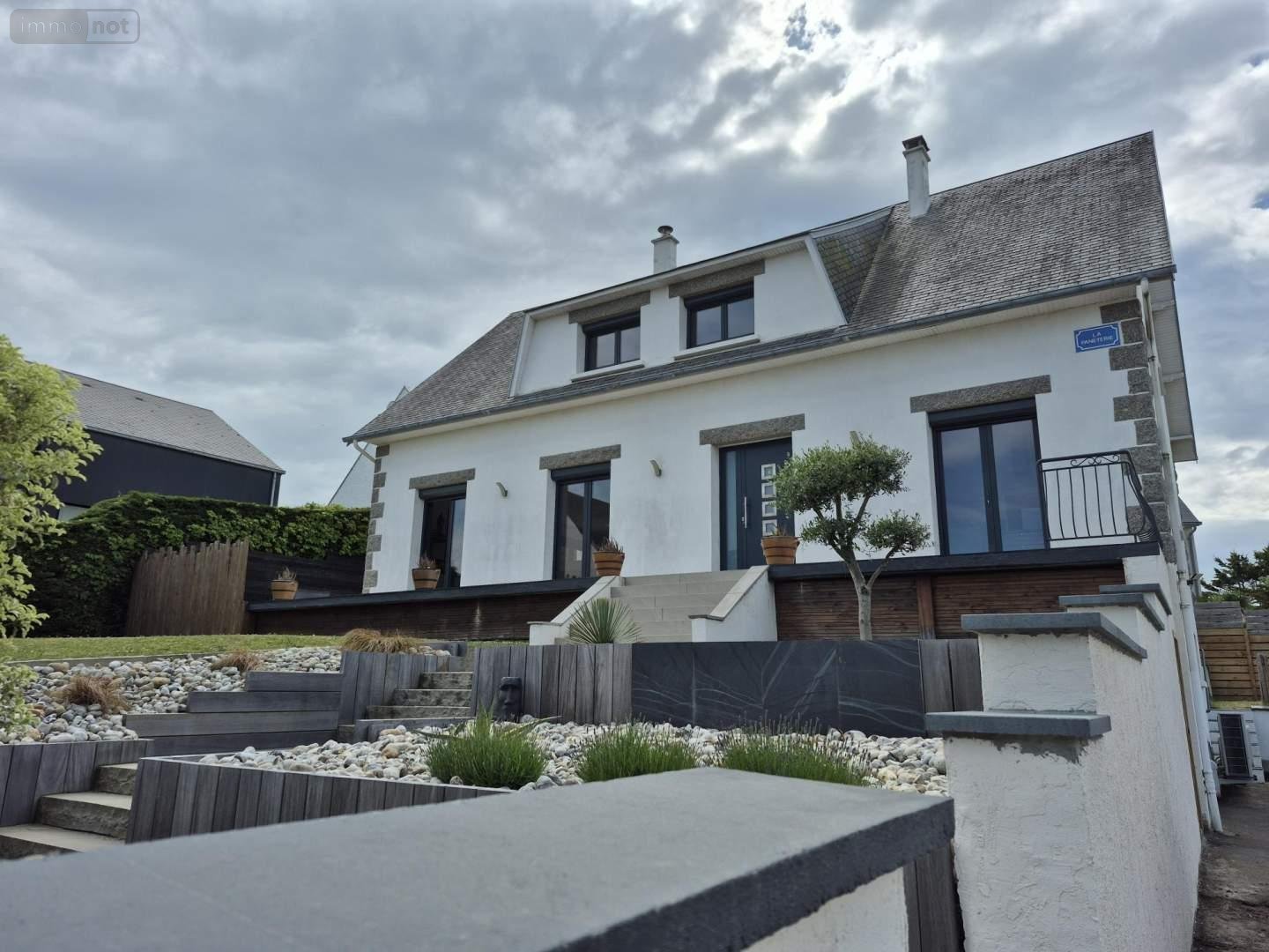 Maison a vendre Jullouville 50610 Manche 214 m2 7 pièces 849900 euros