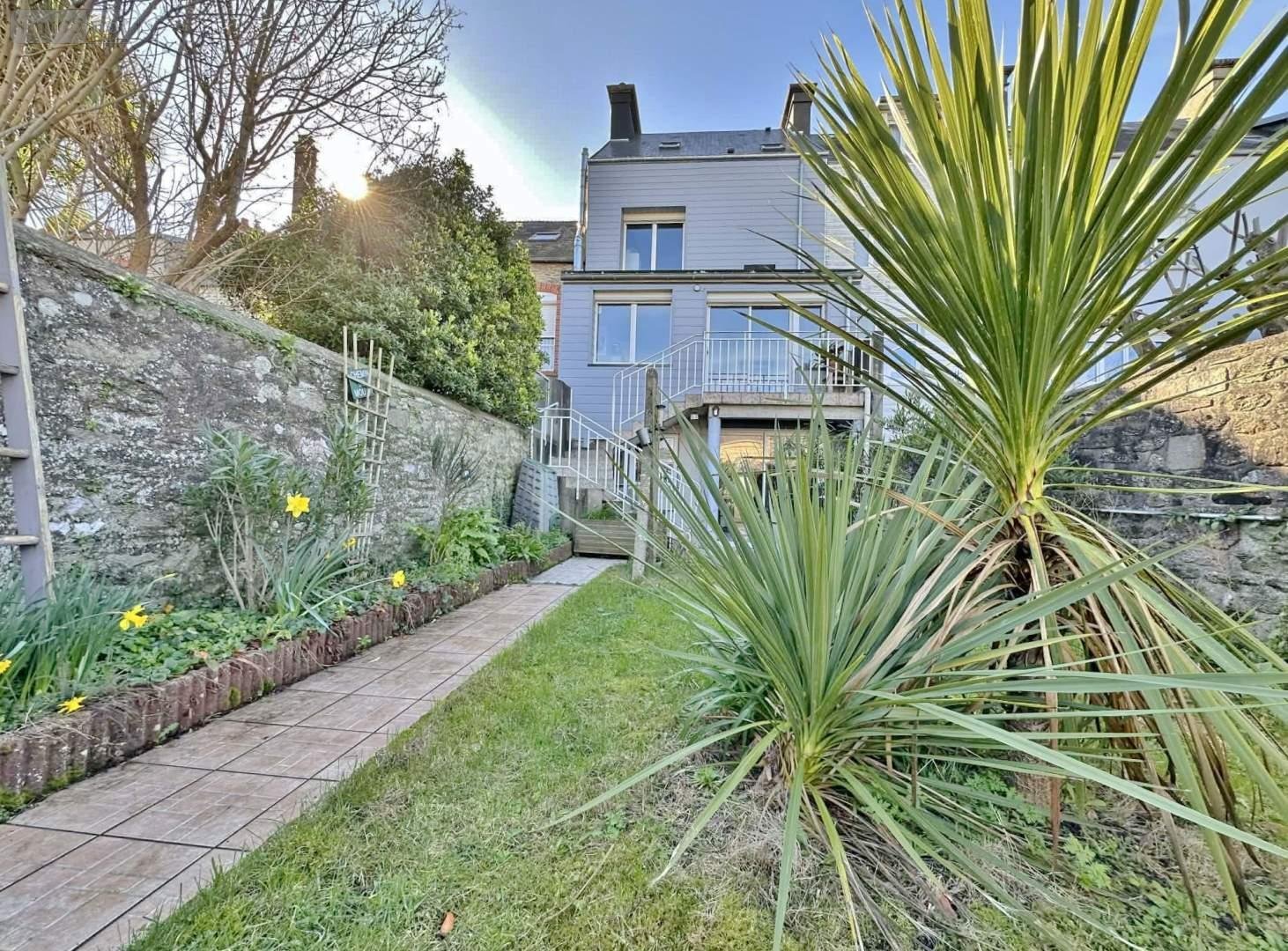 Maison a vendre Cherbourg-en-Cotentin 50100 Manche 127 m2 6 pièces 333320 euros