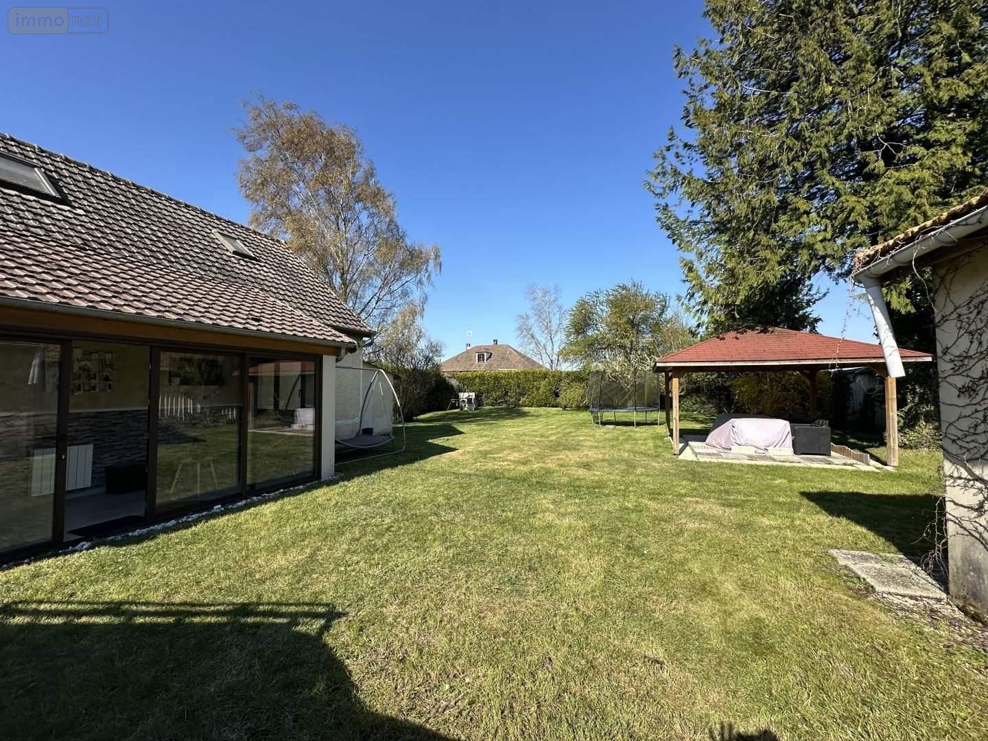 Maison a vendre Salon 10700 Aube 120 m2 4 pièces 141875 euros