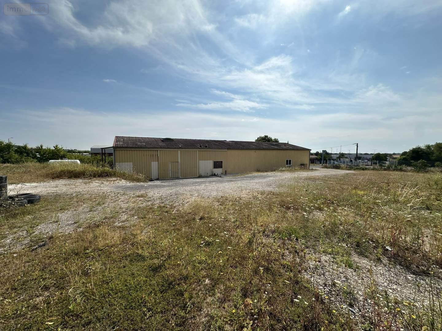 Immeuble a vendre Sézanne 51120 Marne 450 m2  229900 euros